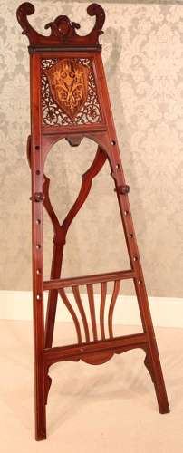 A Late Victorian Mahogany Pierced Fretwork Display Studio Easel