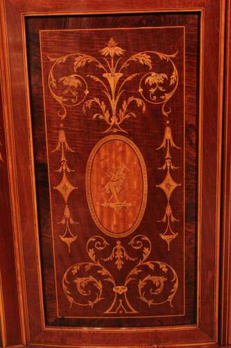 A Fine Late 19th Century Edwards & Roberts Serpentine Display Cabinet