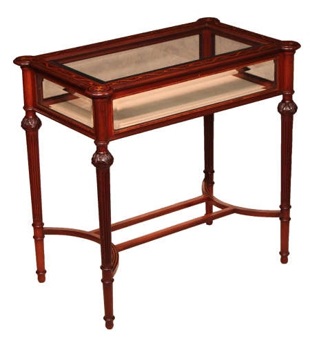 A Fine Quality Victorian Inlaid Mahogany Bijouterie Table.