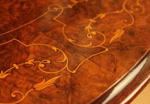A Fine Quality Victorian Burr-Walnut Inlaid Oval Tripod Table