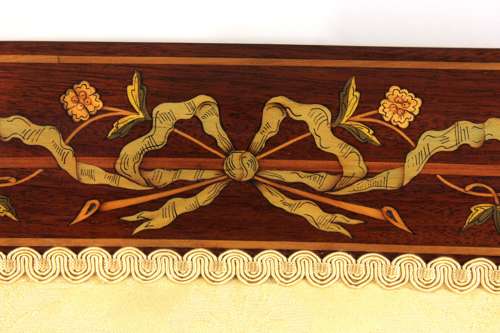 A Fine Quality Late Victorian Mahogany Inlaid Settee