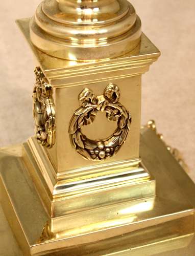 A Hinks & Sons Victorian Brass Corinthian Column floor Lamp