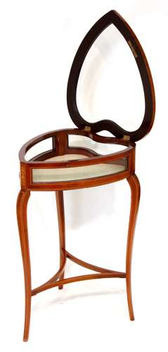 A Beautiful Victorian Mahogany Heart-shaped Bijouterie Table