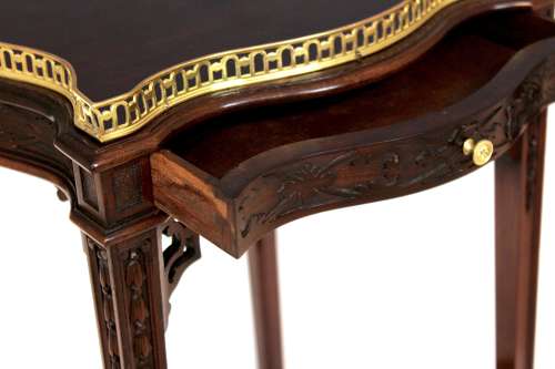 An Exquisite Chippendale Style Victorian Mahogany Kettle Stand