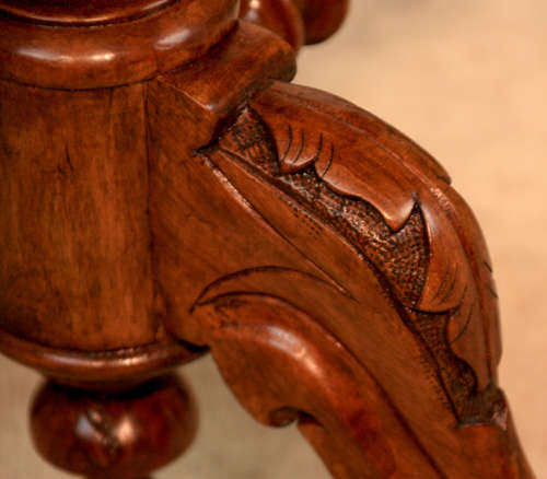 A Victorian Fine Quality Burr Walnut Inlaid Baby Sutherland Table