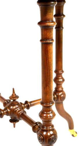 A Fine Quality Victorian Burr-Walnut Inlaid Round Table