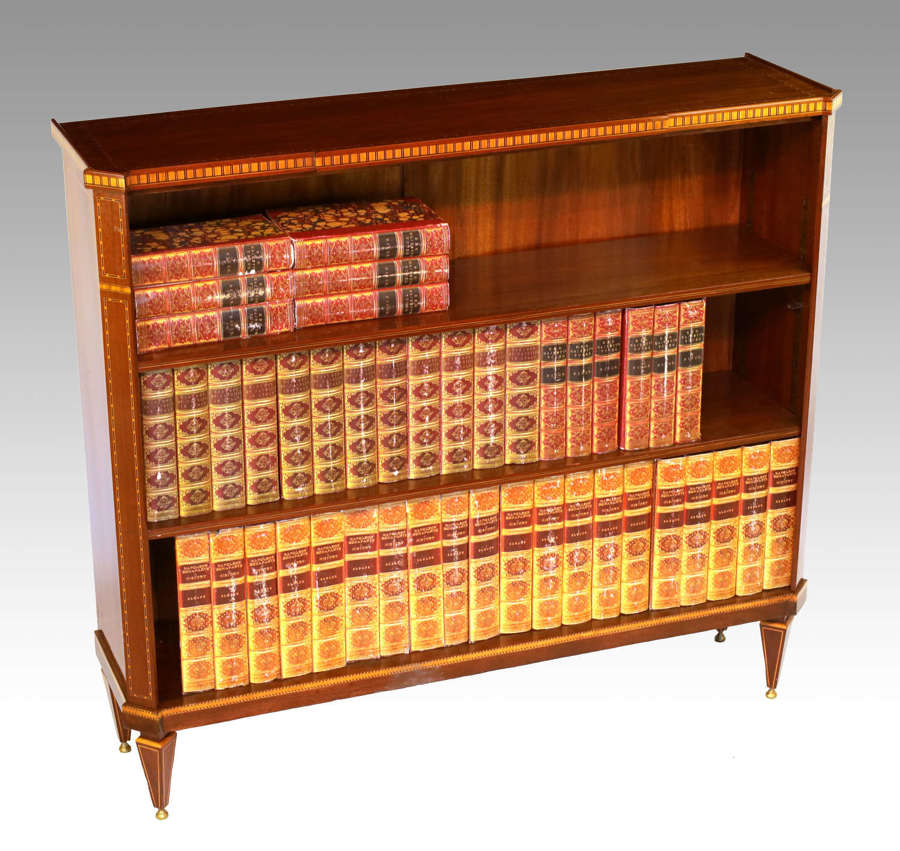 A Victorian Fine Quality Mahogany Inlaid Standing Open Bookcase