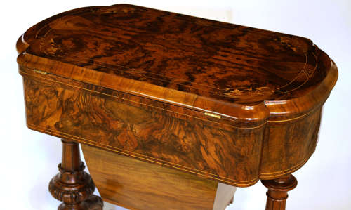 A Fine Quality Late 19th Century Burr Walnut Games/Work Table