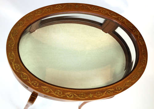 A Fine Quality Late Victorian Oval Bijouterie Table