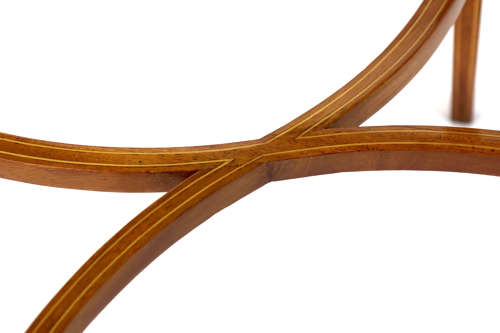 A Fine Quality Late Victorian Oval Bijouterie Table