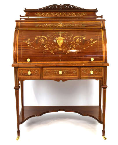 A Beautiful Late Victorian Mahogany Cylinder Desk.