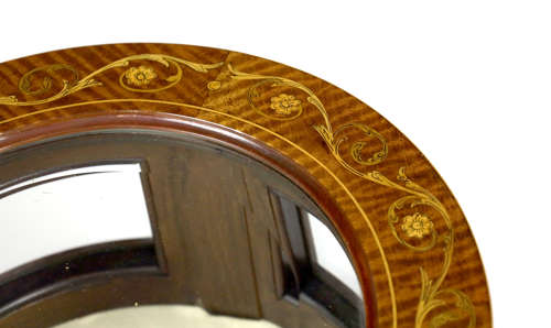 A Beautiful Victorian Mahogany Clover-shaped Bijouterie Table