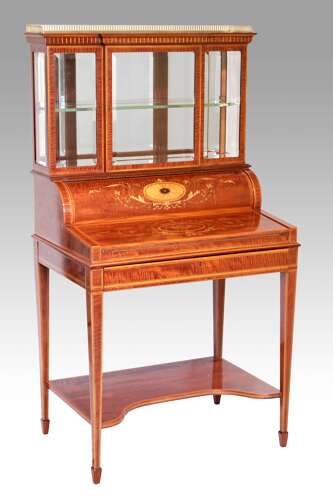 An Edwards & Roberts Miniature Cylinder Display Desk