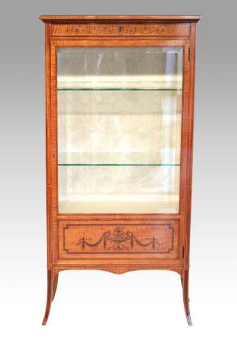 A Fine Victorian Satinwood Inlaid Display Cabinet