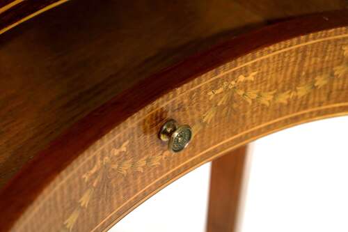 A Victorian Mahogany Inlaid Kidney-Shaped Table